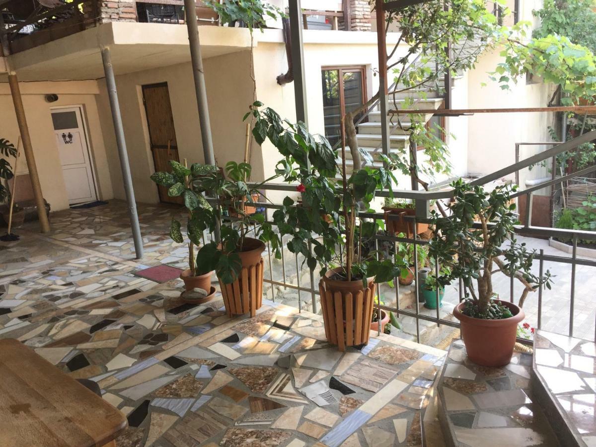 Guest House Loza Signagi Exterior foto